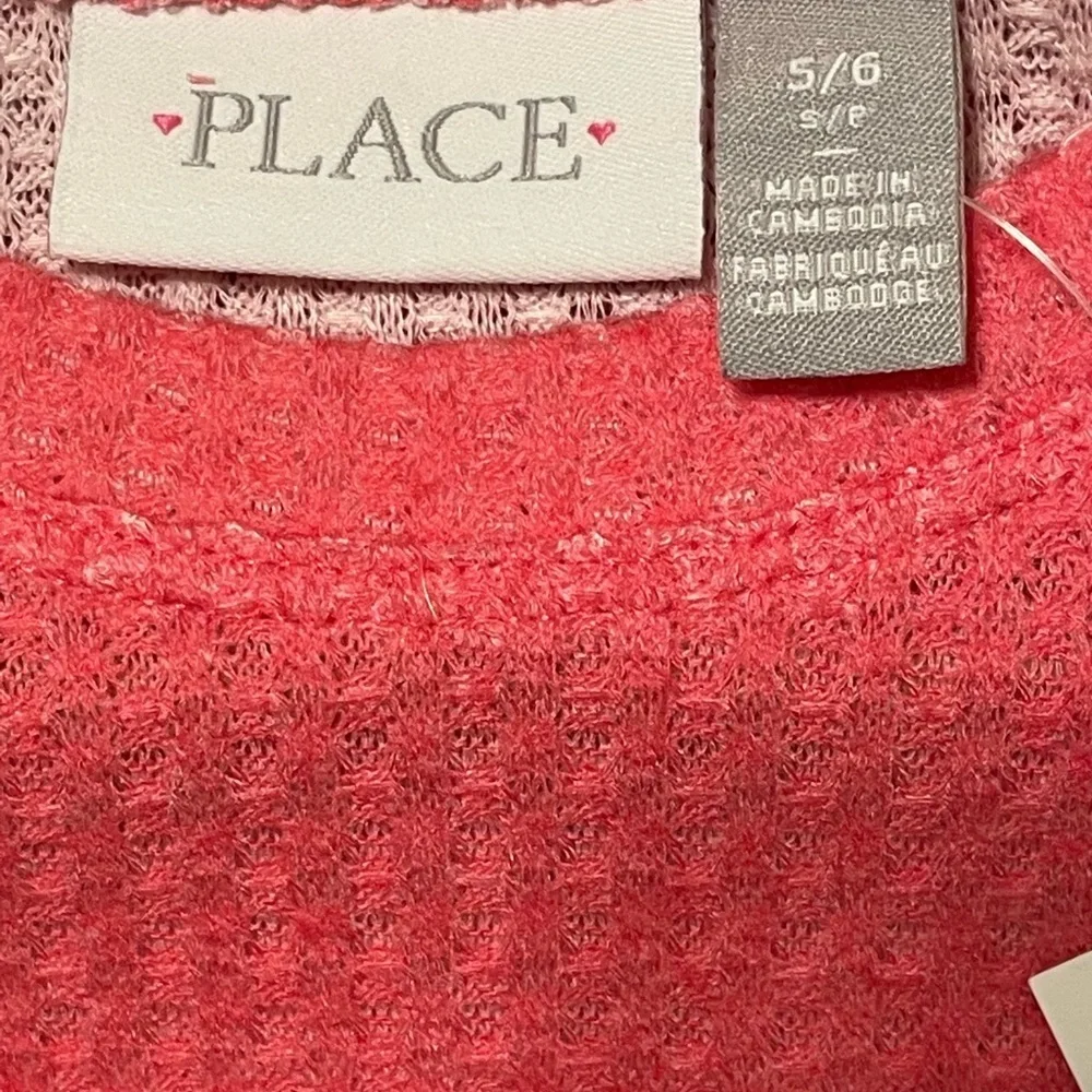The Children’s Place Long Sleeve Top NWT (S)